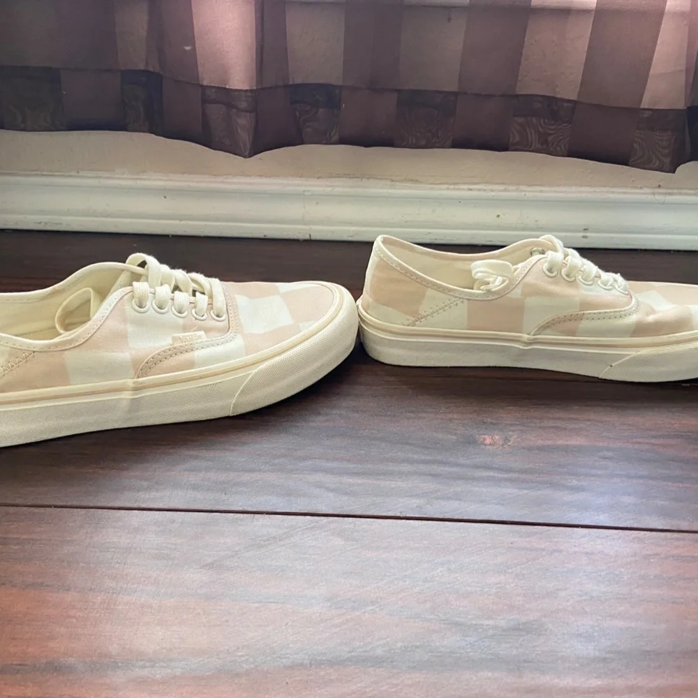 VANS Ultracush Checkered Light Pink And White Sneakers Shoes With Lace W 8 M 6.5